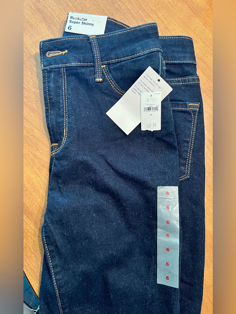 NWT Old Navy Super Skinny Women's Jeans - Dark Blue